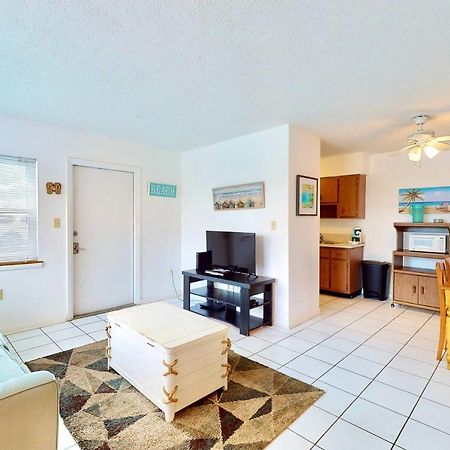 The Simple Life Apartment Cocoa Beach Exterior photo