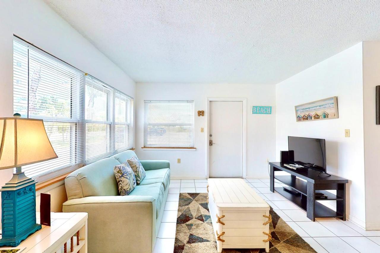 The Simple Life Apartment Cocoa Beach Exterior photo